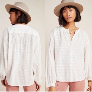 Pilcro Anthropolgie Ivory Popover Textured V-neck Long Sleeve Blouse Size XS